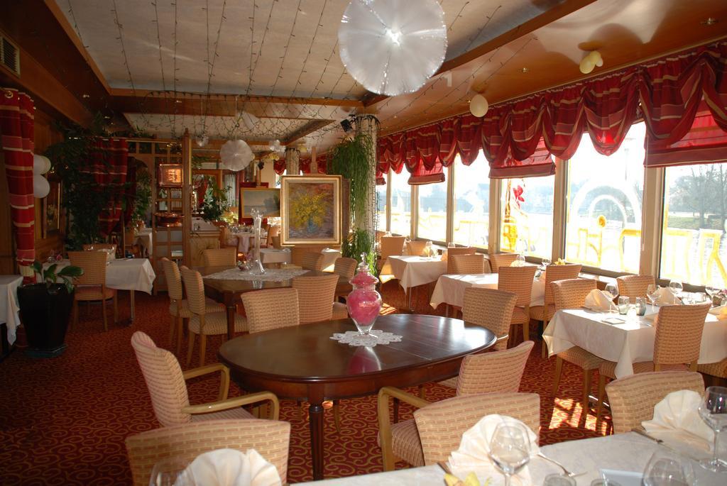 Hotel Restaurant Le Bellevue Montrichard 3 Etoiles Zewnętrze zdjęcie